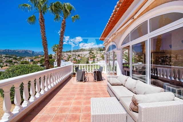 3 sovrum Villa till salu i Calpe / Calp med garage - 620 000 € (Ref: 9877170)