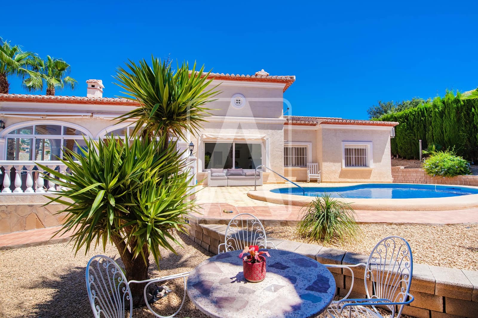 3 sovrum Villa till salu i Calpe / Calp med garage - 620 000 € (Ref: 9877170)
