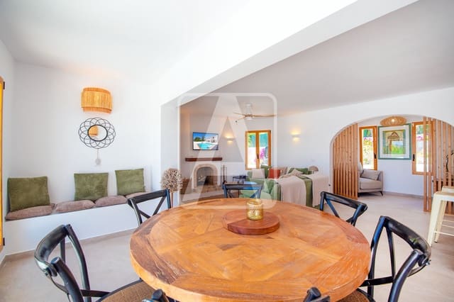 4 camera da letto Villa in vendita in Calpe / Calp con piscina garage - 925.000 € (Rif: 9882486)