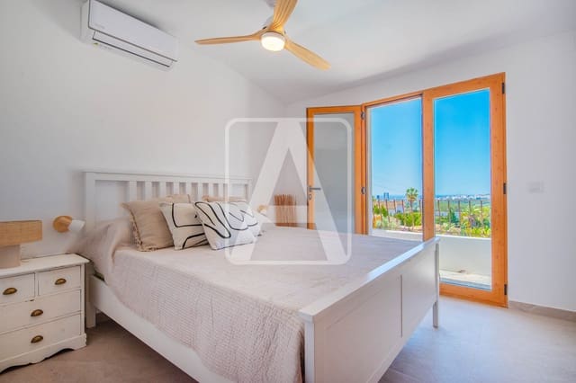 4 camera da letto Villa in vendita in Calpe / Calp con piscina garage - 925.000 € (Rif: 9882486)