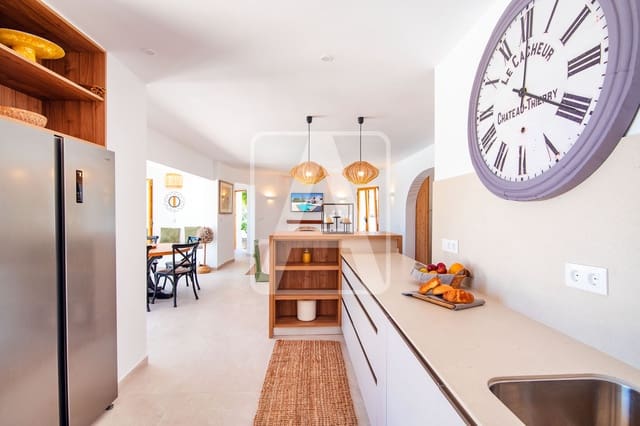 4 camera da letto Villa in vendita in Calpe / Calp con piscina garage - 925.000 € (Rif: 9882486)