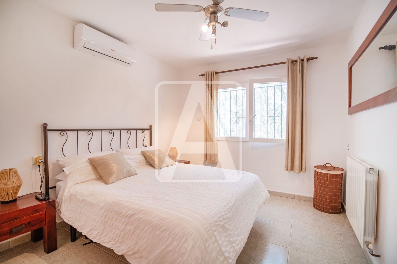 3 sypialnia Willa na sprzedaż w Benissa z basenem - 595 000 € (Ref: 9893281)