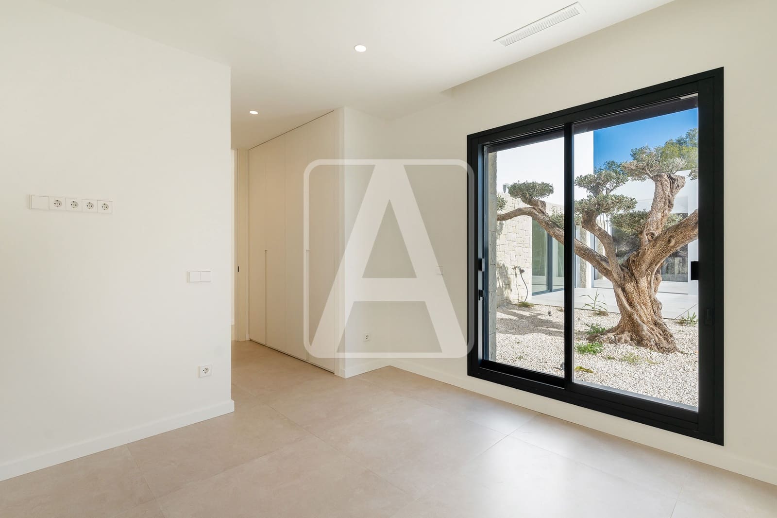 4 Zimmer Villa zu verkaufen in Moraira mit Pool Garage - 2.200.000 € (Ref: 9906595)
