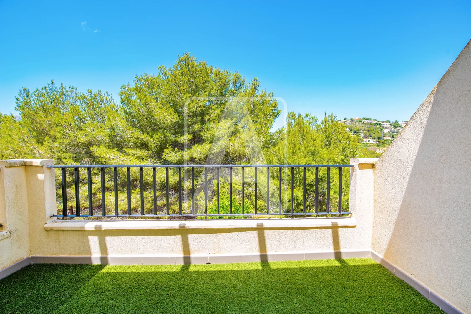 3 soveværelse Rækkehus til salg i Calpe / Calp med swimmingpool garage - € 525.000 (Ref: 9912270)