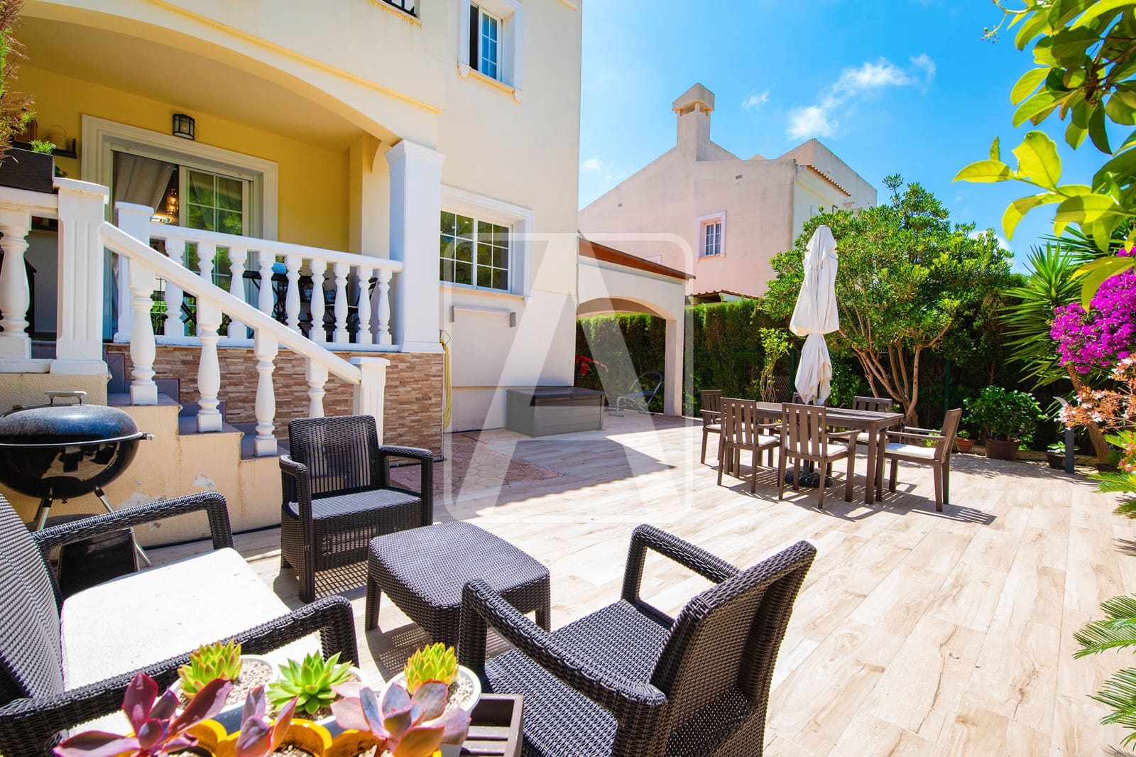 3 soveværelse Rækkehus til salg i Calpe / Calp med swimmingpool garage - € 525.000 (Ref: 9912270)