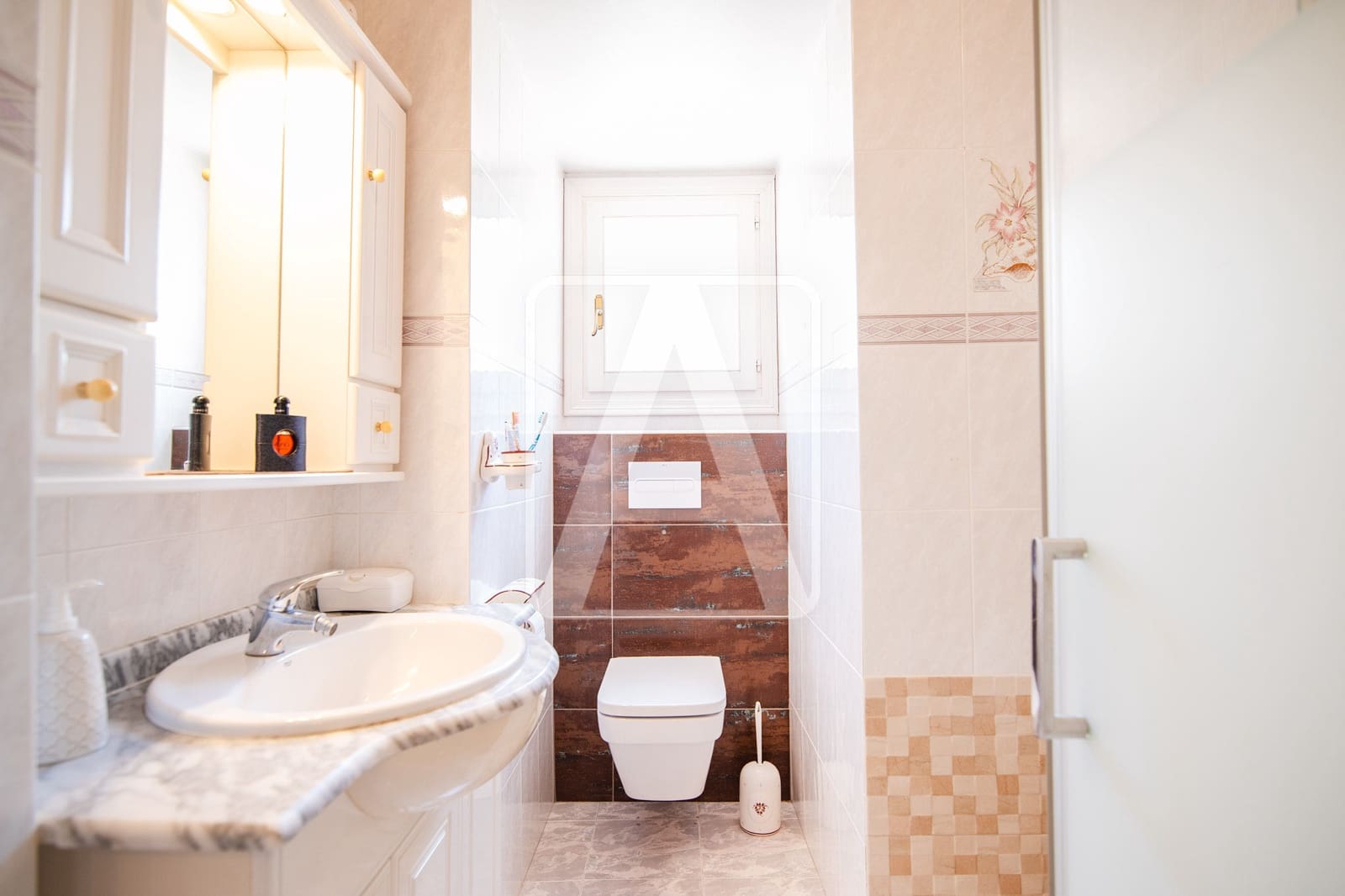 Chalet de 4 habitaciones en Benissa en venta con piscina garaje - 575.000 € (Ref: 9913809)