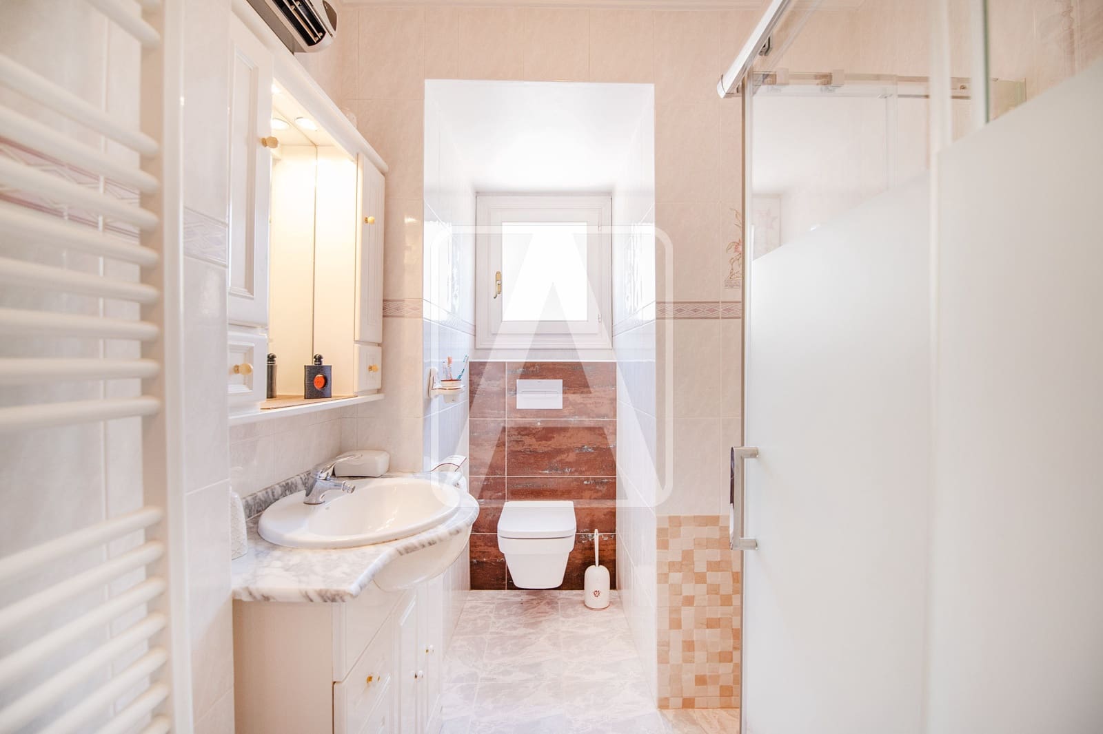 Chalet de 4 habitaciones en Benissa en venta con piscina garaje - 575.000 € (Ref: 9913809)