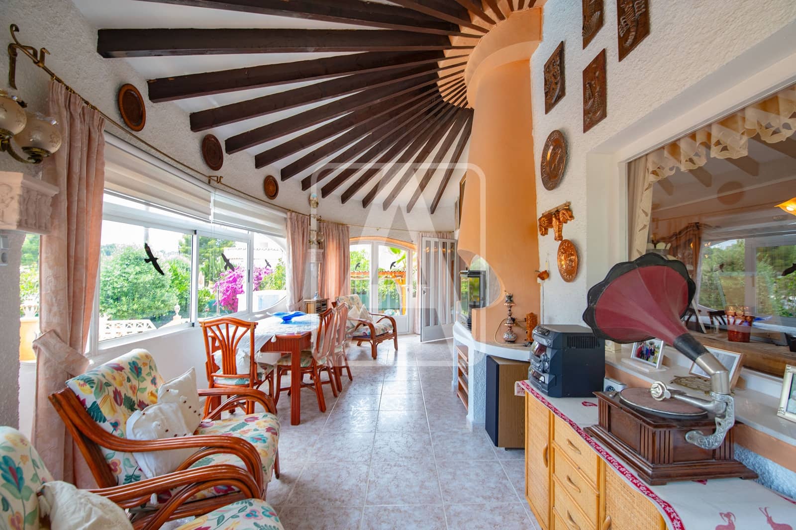 Chalet de 4 habitaciones en Benissa en venta con piscina garaje - 575.000 € (Ref: 9913809)
