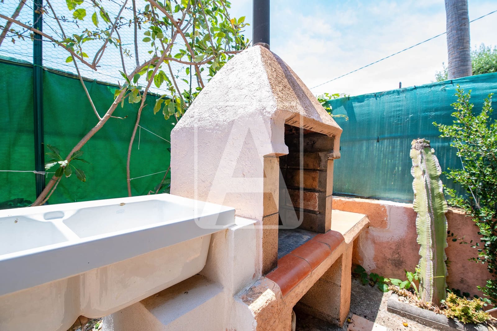 Chalet de 4 habitaciones en Benissa en venta con piscina garaje - 575.000 € (Ref: 9913809)