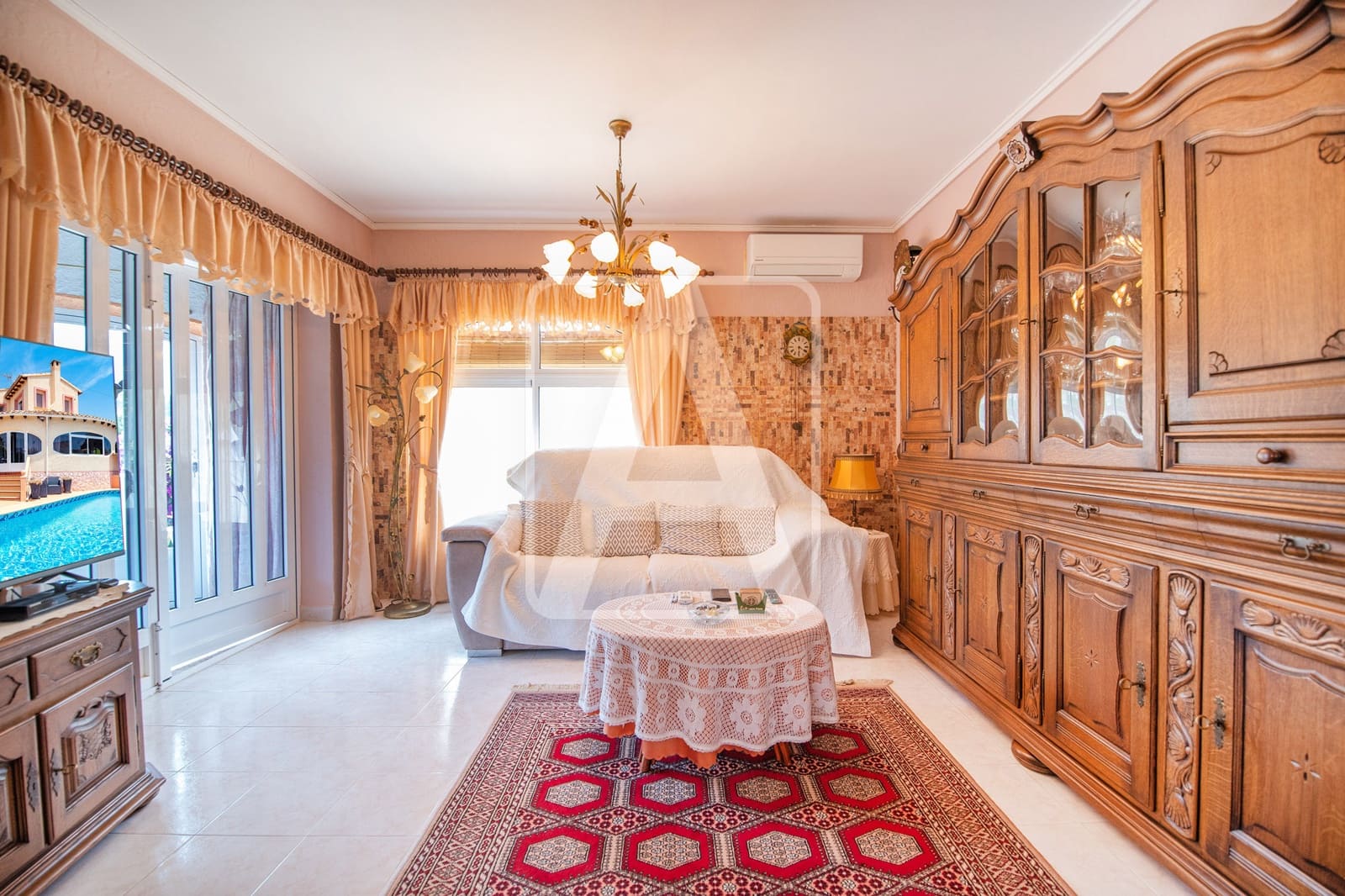 Chalet de 4 habitaciones en Benissa en venta con piscina garaje - 575.000 € (Ref: 9913809)