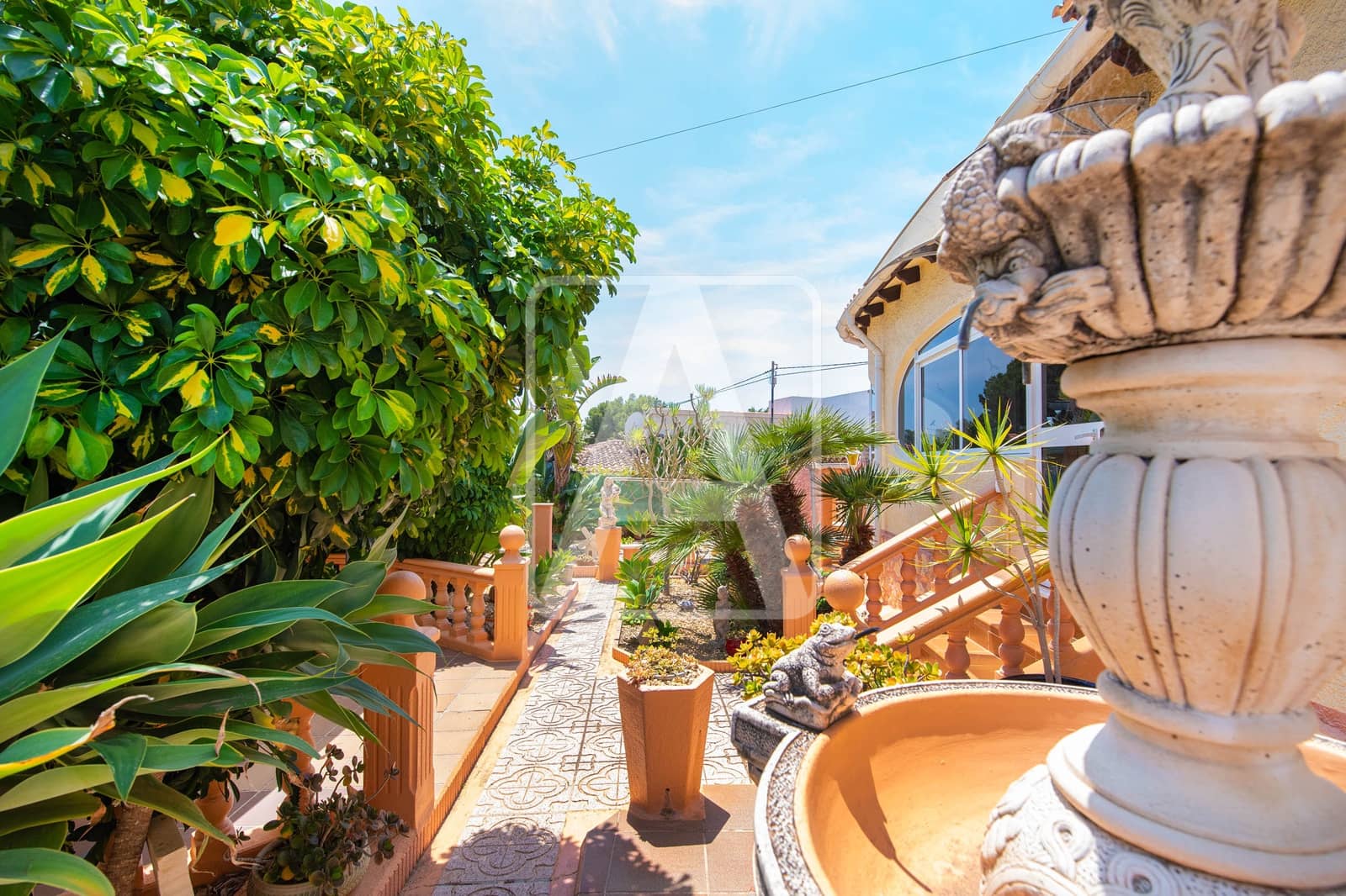 Chalet de 4 habitaciones en Benissa en venta con piscina garaje - 575.000 € (Ref: 9913809)