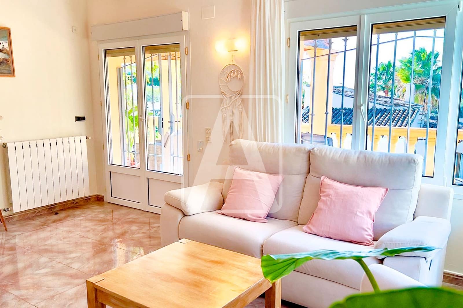5 soverom Villa til salgs i Benissa med svømmebasseng garasje - € 950 000 (Ref: 9953603)