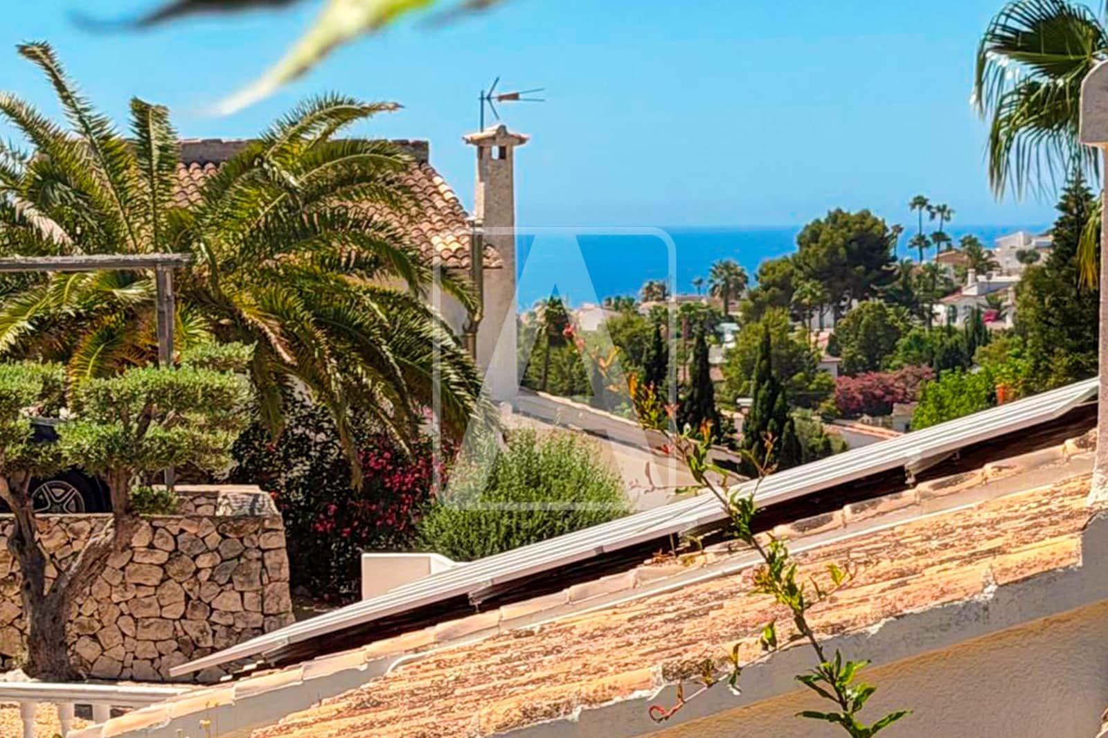 5 soverom Villa til salgs i Benissa med svømmebasseng garasje - € 950 000 (Ref: 9953603)