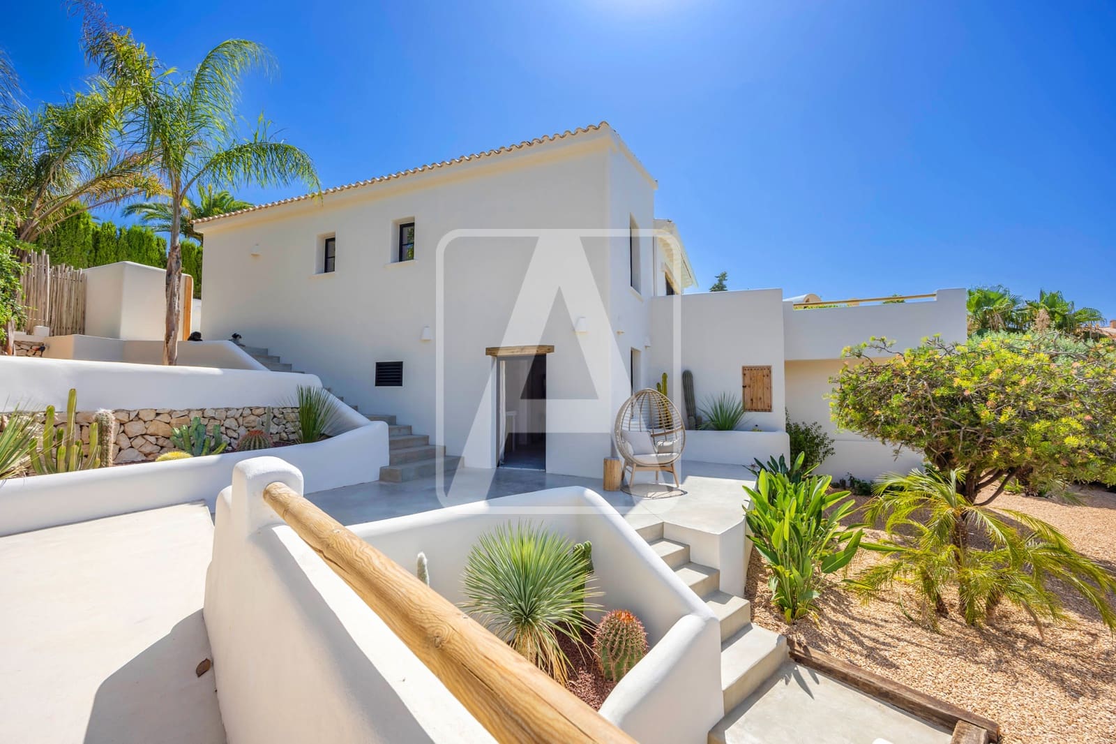 3 soverom Villa til salgs i Benissa med garasje - € 2 750 000 (Ref: 9953604)