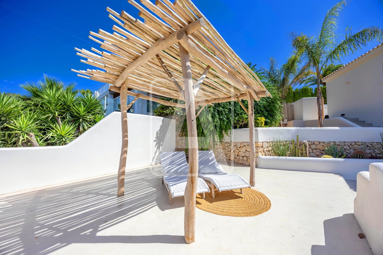 3 soverom Villa til salgs i Benissa med garasje - € 2 750 000 (Ref: 9953604)