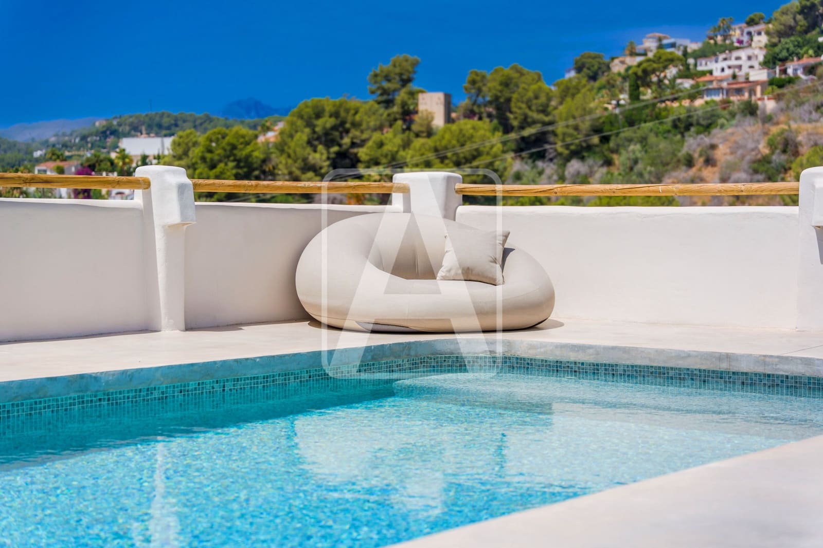 3 soverom Villa til salgs i Benissa med garasje - € 2 750 000 (Ref: 9953604)