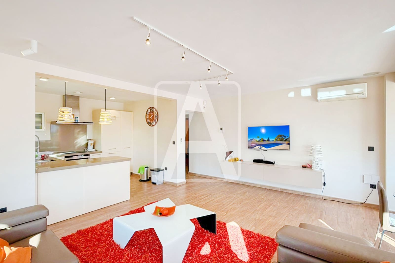4 soverom Villa til salgs i Calpe / Calp med svømmebasseng garasje - € 745 000 (Ref: 9953606)