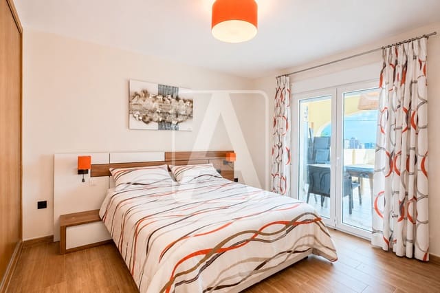 4 soverom Villa til salgs i Calpe / Calp med svømmebasseng garasje - € 745 000 (Ref: 9953606)