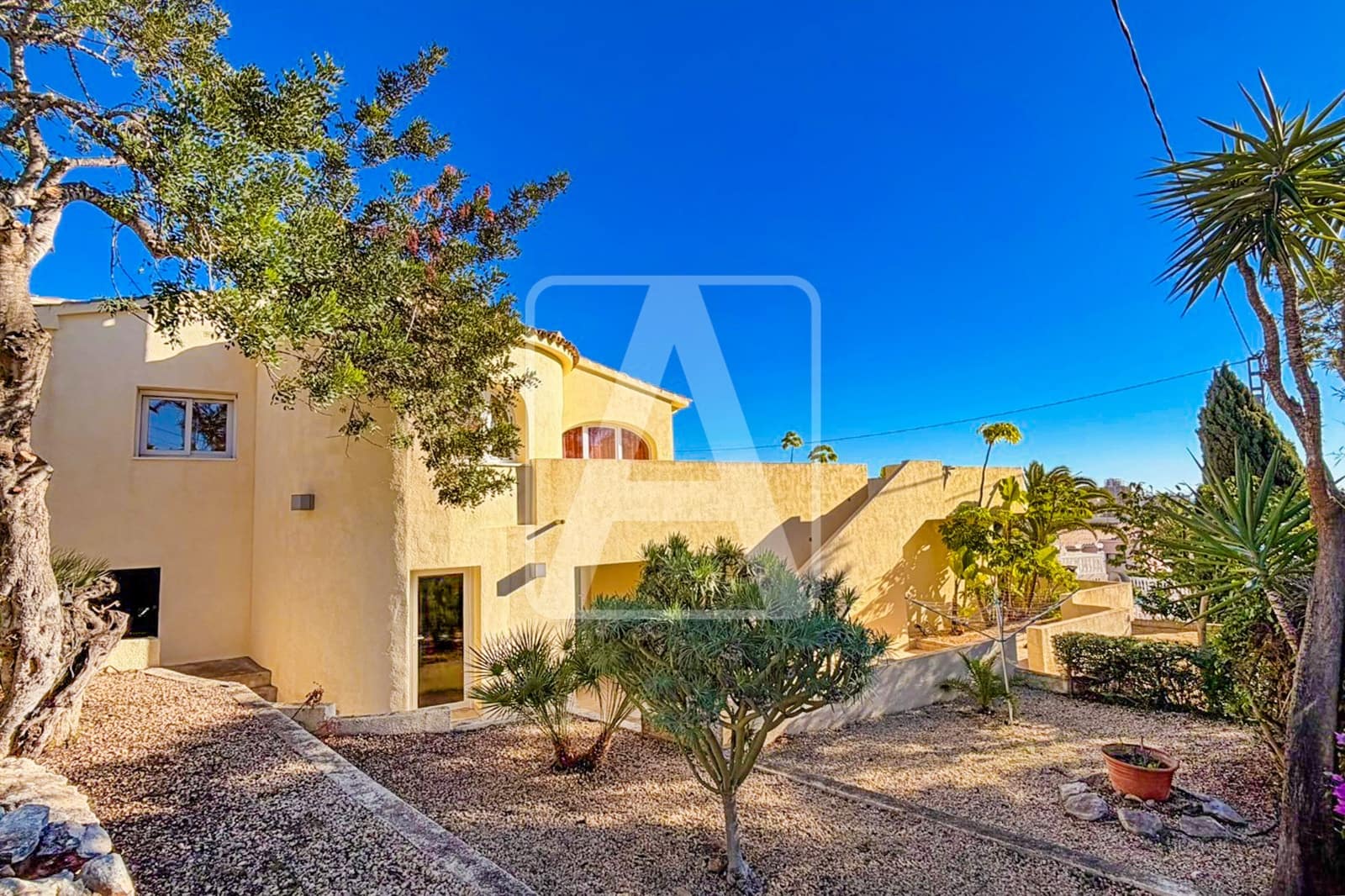 4 soverom Villa til salgs i Calpe / Calp med svømmebasseng garasje - € 745 000 (Ref: 9953606)