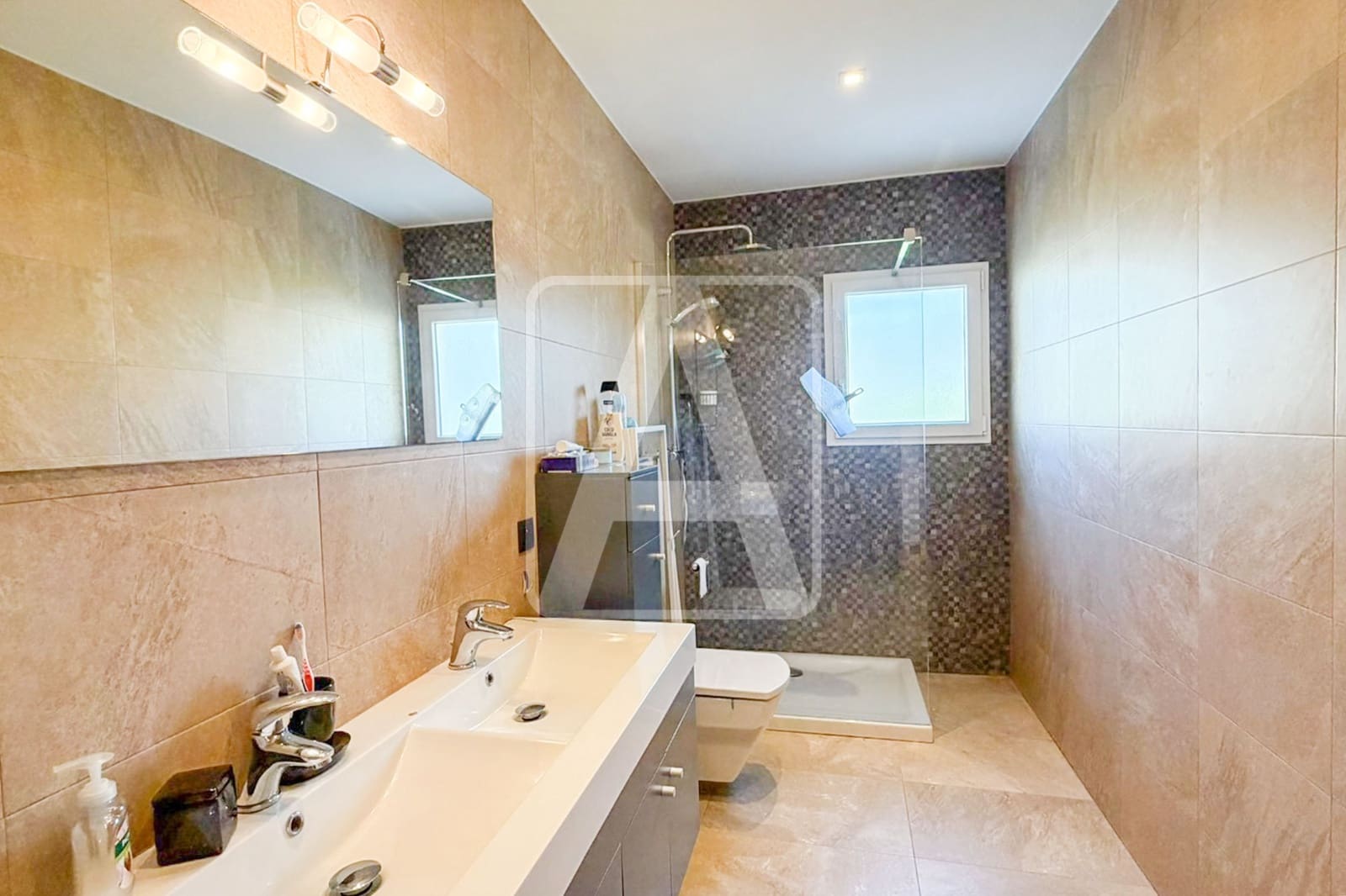 4 soverom Villa til salgs i Calpe / Calp med svømmebasseng garasje - € 745 000 (Ref: 9953606)
