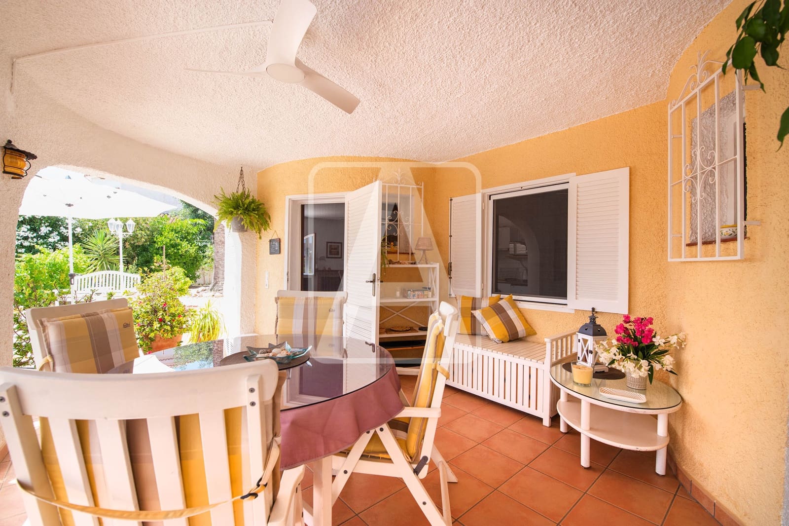 3 soveværelse Villa til salg i Calpe / Calp med swimmingpool garage - € 695.000 (Ref: 9953607)