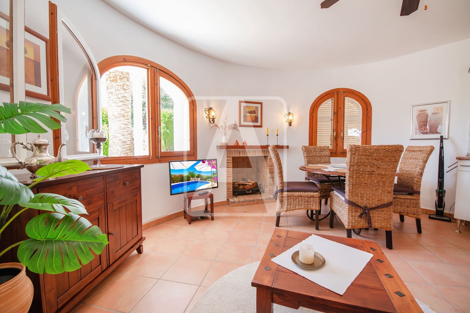 3 soveværelse Villa til salg i Calpe / Calp med swimmingpool garage - € 695.000 (Ref: 9953607)