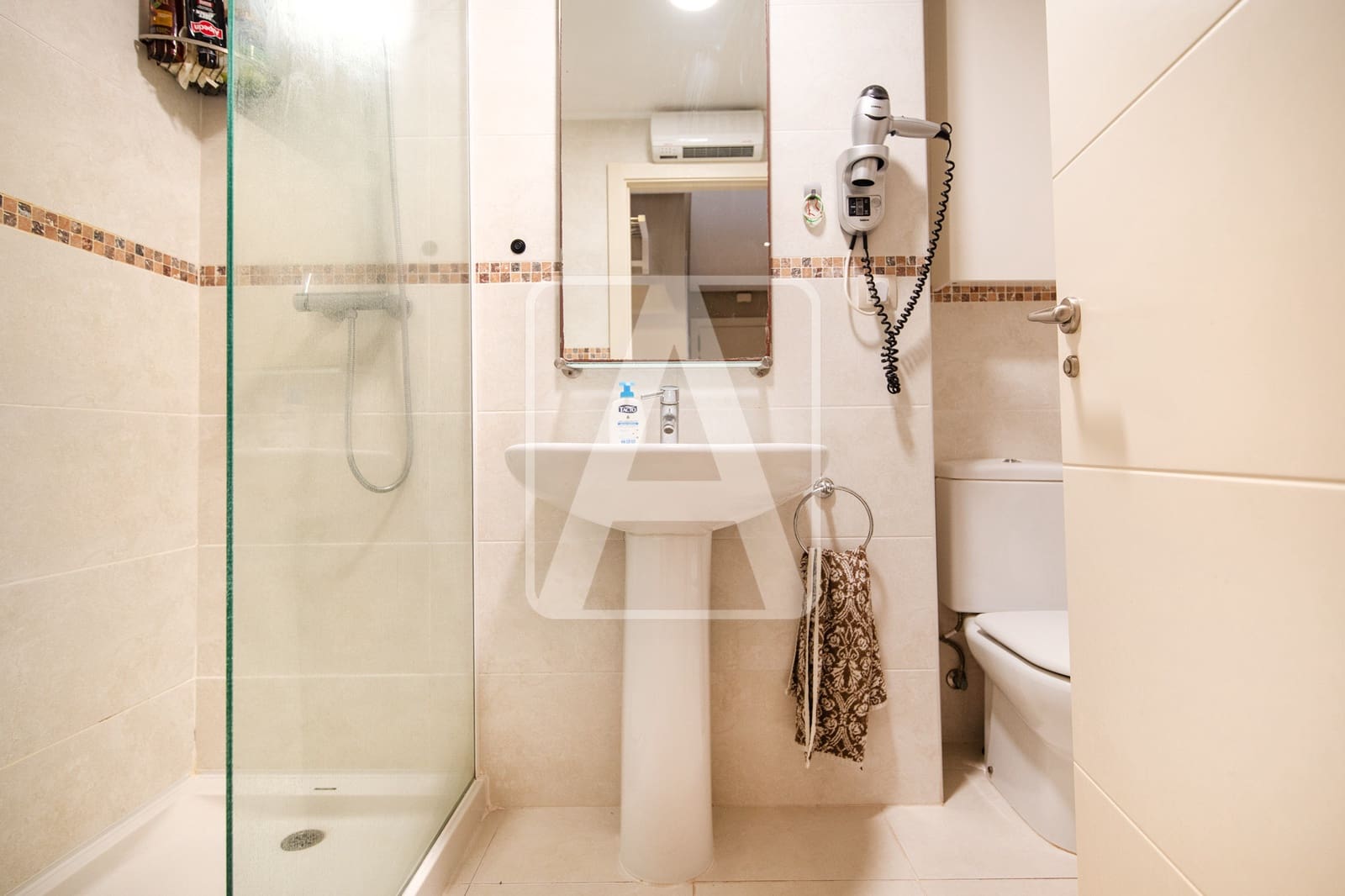 2 bedroom Apartment for sale in Altea with pool garage - € 375,000 (Ref: 9965585)
