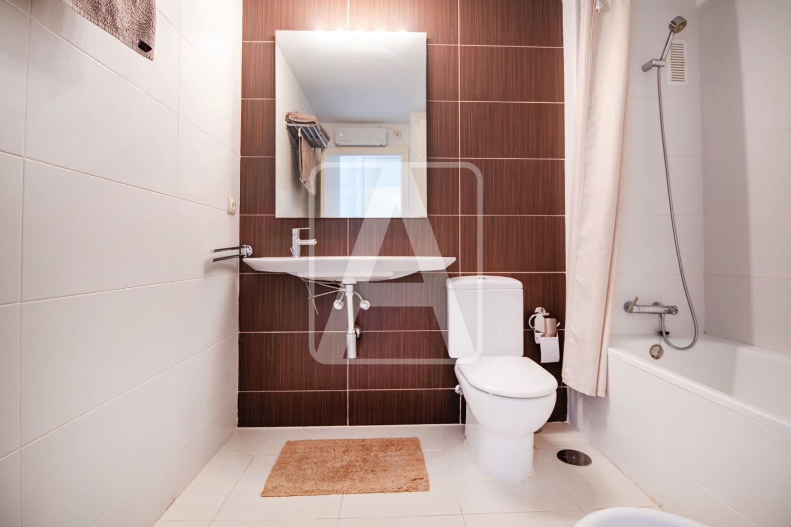 2 bedroom Apartment for sale in Altea with pool garage - € 375,000 (Ref: 9965585)