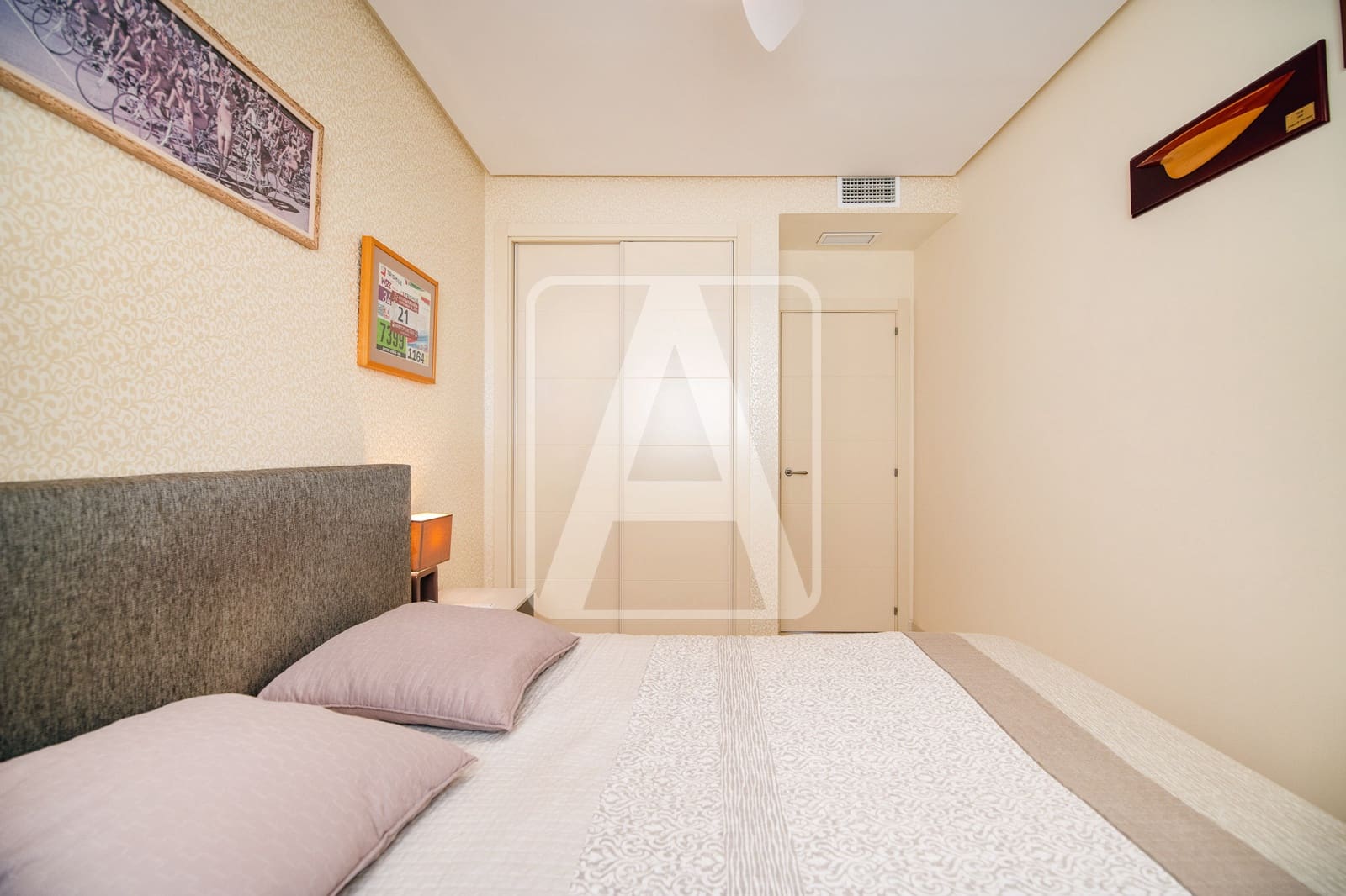 2 bedroom Apartment for sale in Altea with pool garage - € 375,000 (Ref: 9965585)