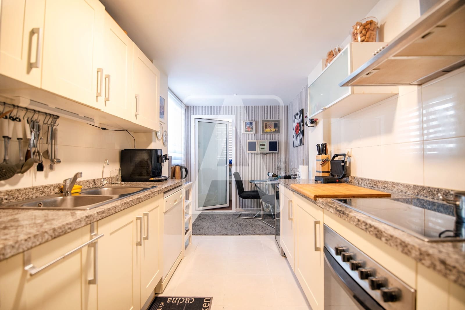 2 bedroom Apartment for sale in Altea with pool garage - € 375,000 (Ref: 9965585)