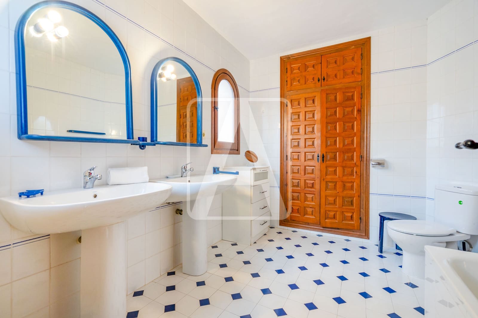 4 bedroom Villa for sale in Benissa with pool garage - € 550,000 (Ref: 9969051)