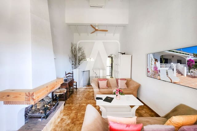 2 Zimmer Reihenhaus zu verkaufen in Benissa mit Garage - 425.000 € (Ref: 9969052)
