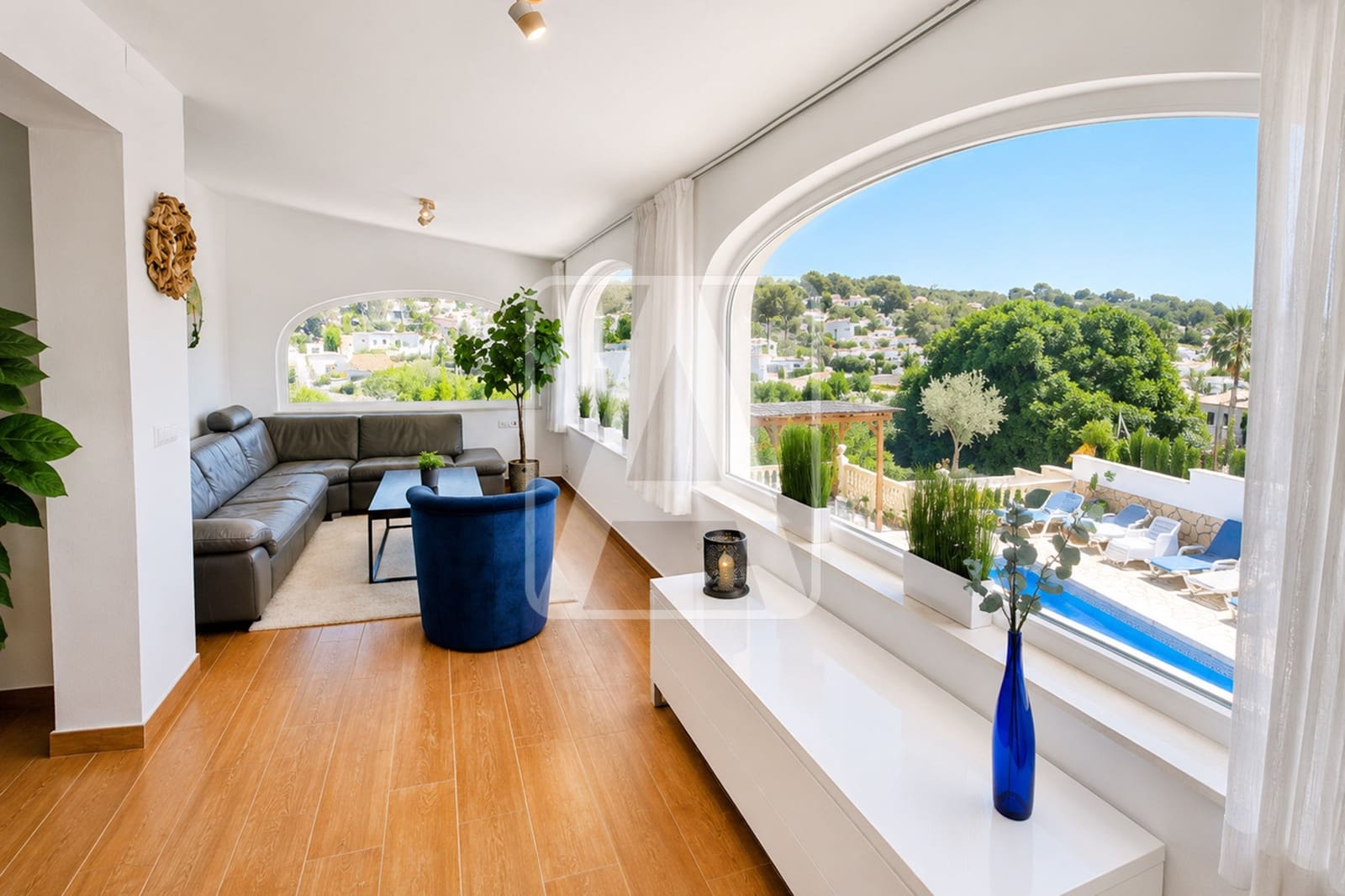 6 bedroom Villa for sale in Benissa with pool garage - € 799,999 (Ref: 9969054)