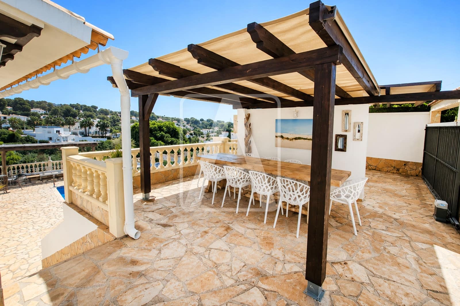 6 bedroom Villa for sale in Benissa with pool garage - € 799,999 (Ref: 9969054)