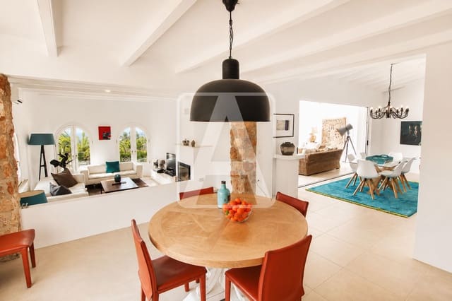 4 soverom Villa til salgs i Benissa med svømmebasseng garasje - € 1 499 000 (Ref: 9974415)