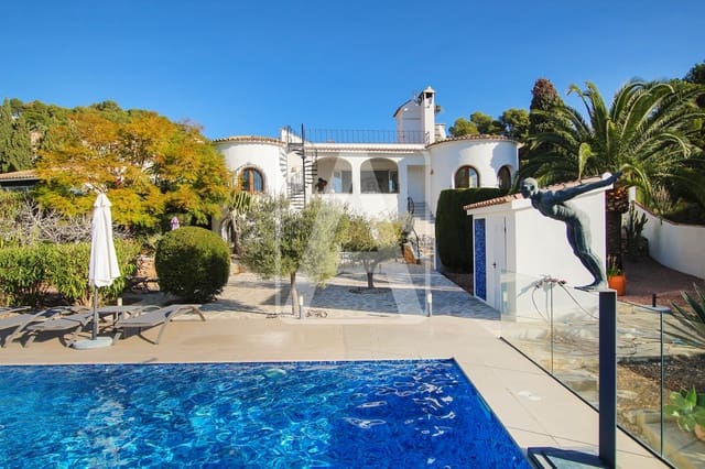 4 soverom Villa til salgs i Benissa med svømmebasseng garasje - € 1 499 000 (Ref: 9974415)
