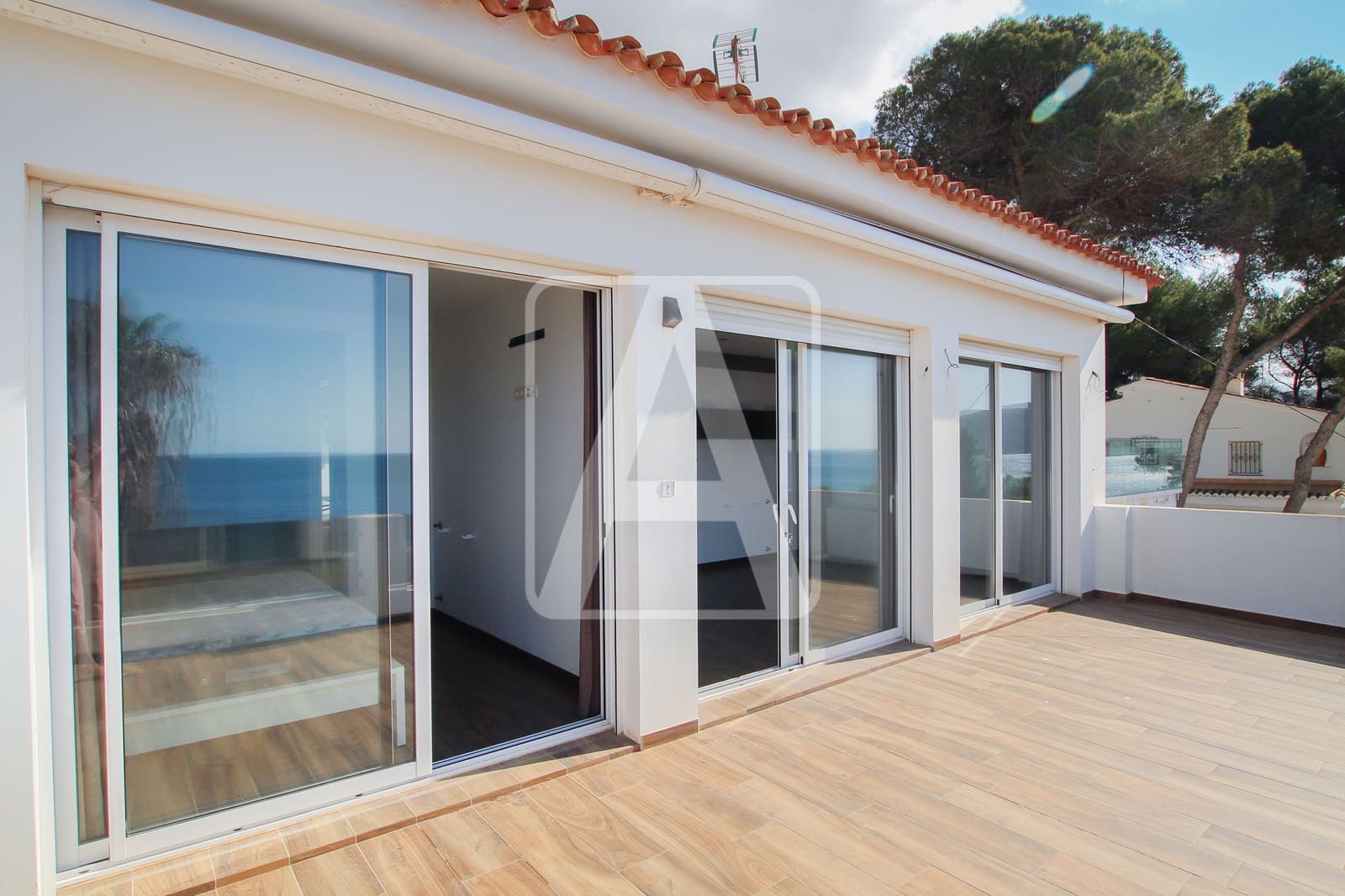 2 soveværelse Lejlighed til salg i Moraira - € 710.000 (Ref: 9974416)