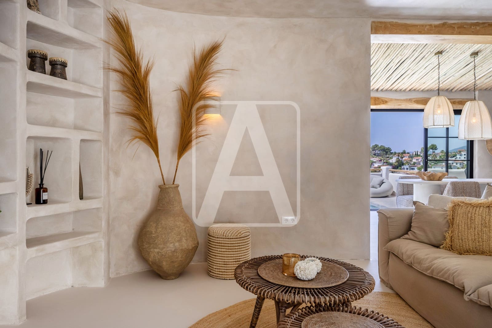 3 bedroom Villa for sale in Benissa with garage - € 2,495,000 (Ref: 9976658)