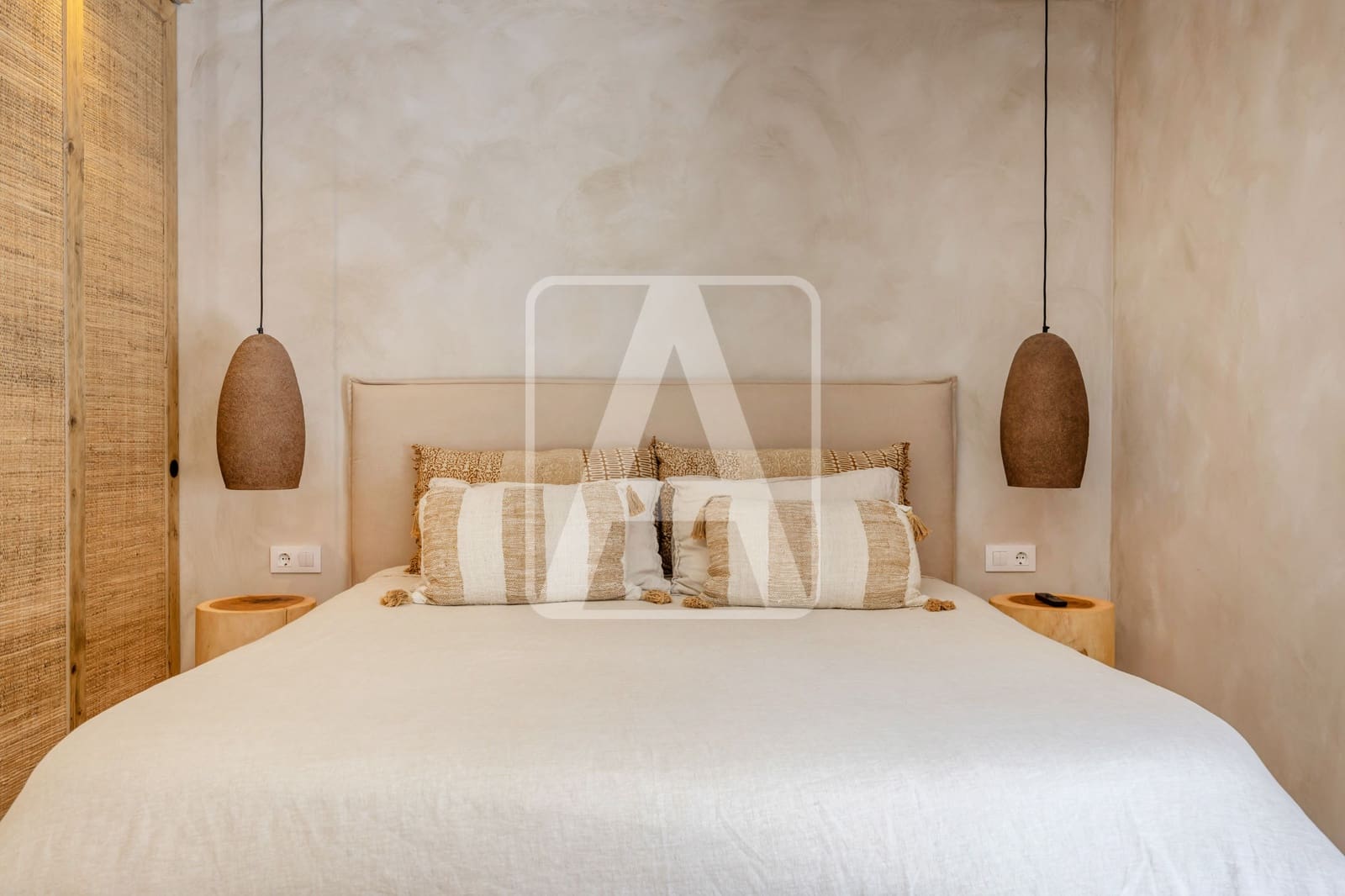 3 bedroom Villa for sale in Benissa with garage - € 2,495,000 (Ref: 9976658)
