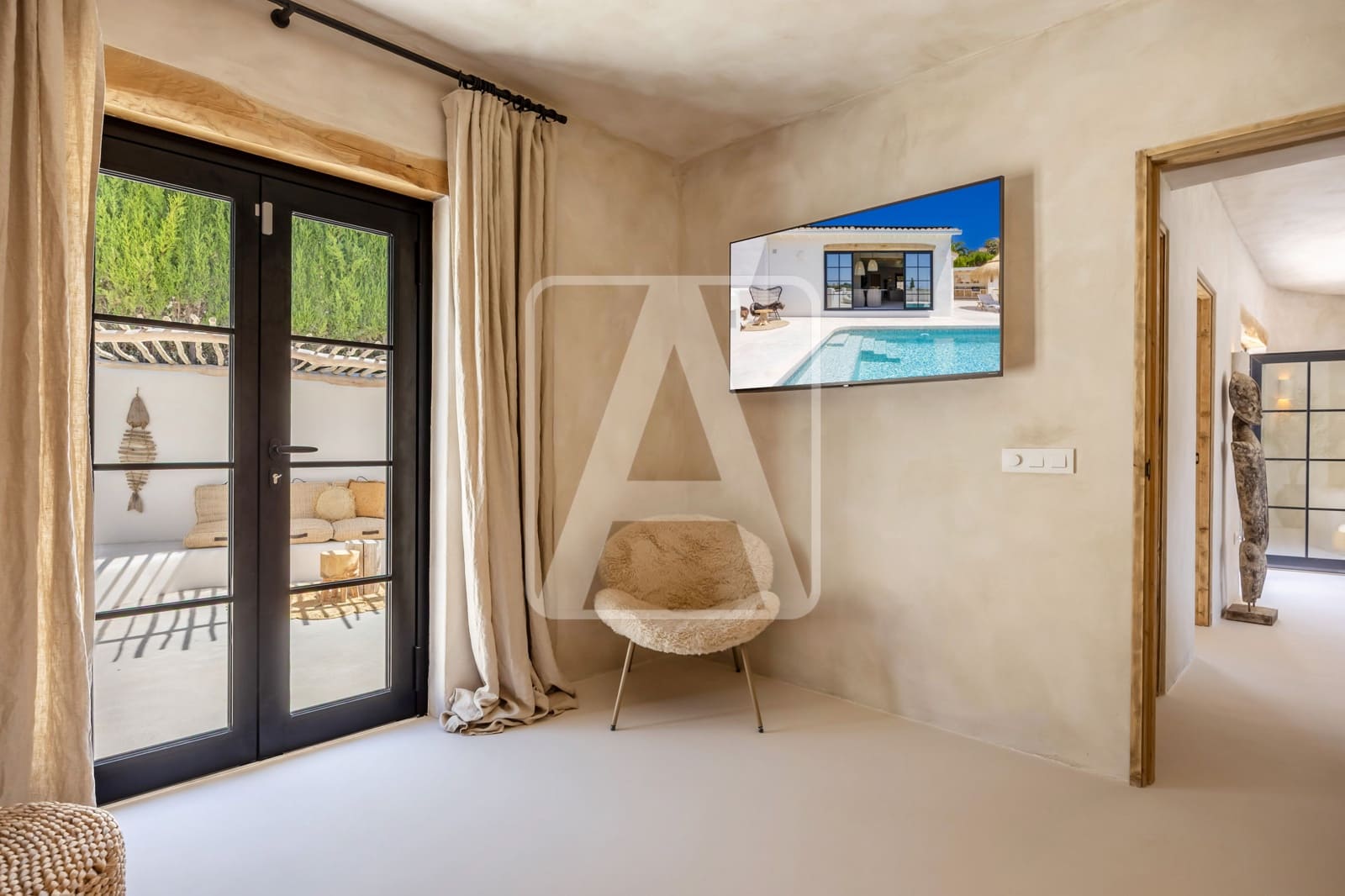 3 bedroom Villa for sale in Benissa with garage - € 2,495,000 (Ref: 9976658)