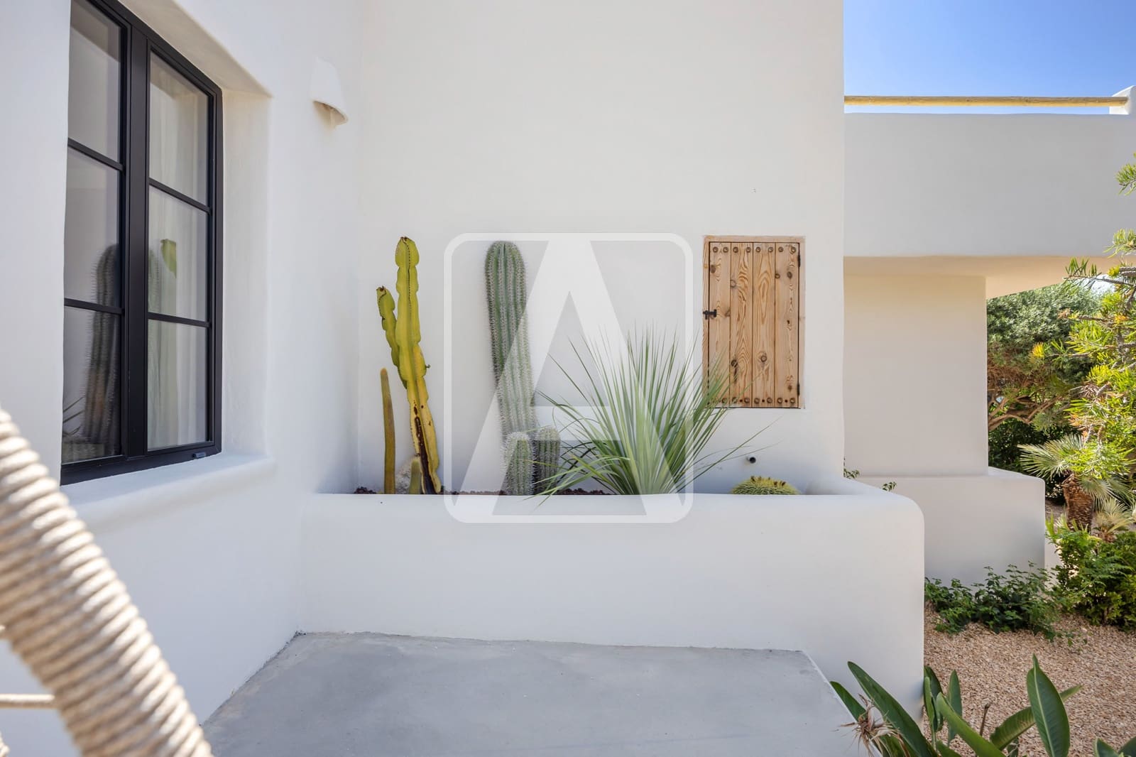 Chalet de 3 habitaciones en Benissa en venta con garaje - 2.495.000 € (Ref: 9976658)