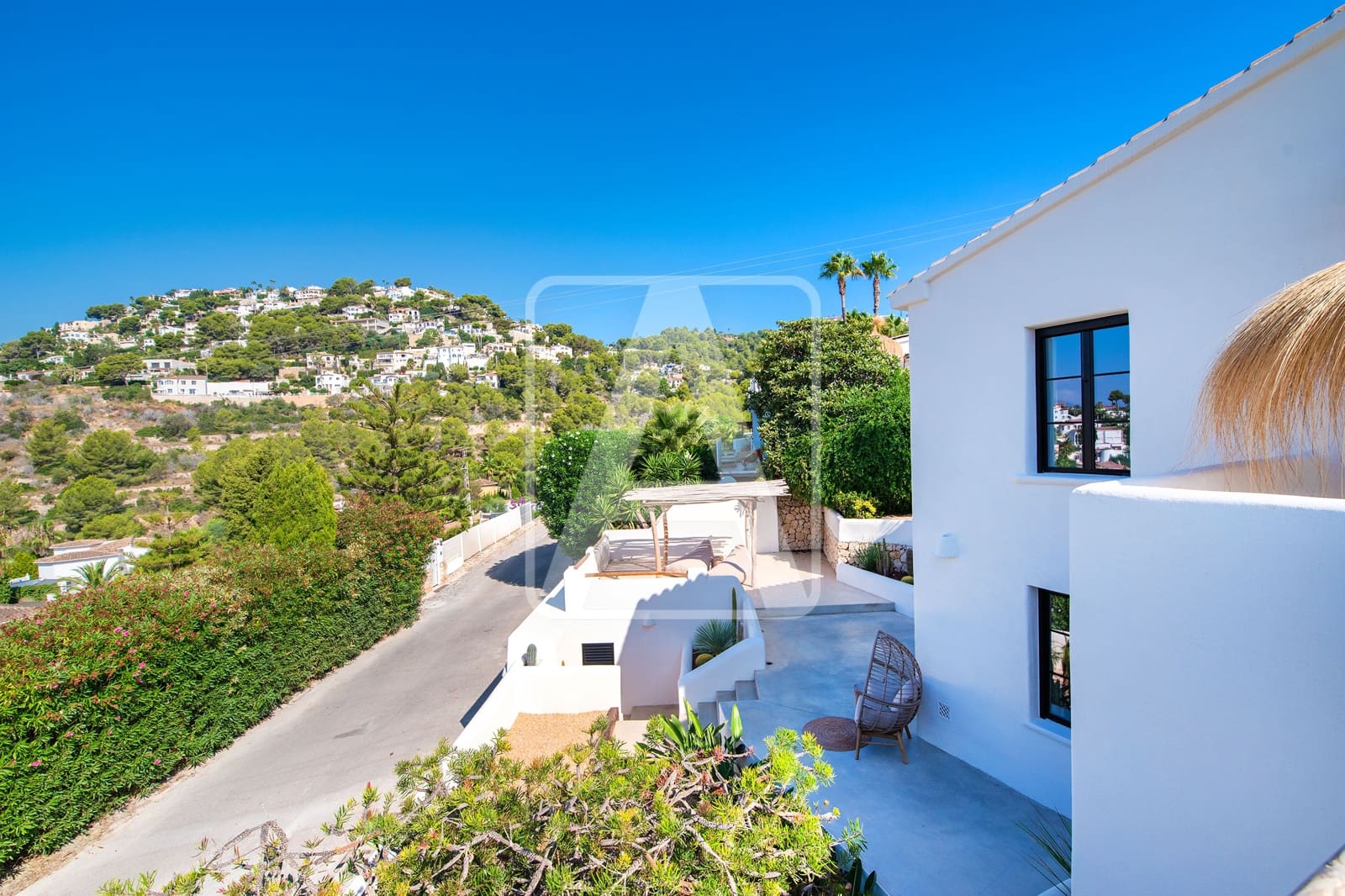 Chalet de 3 habitaciones en Benissa en venta con garaje - 2.495.000 € (Ref: 9976658)