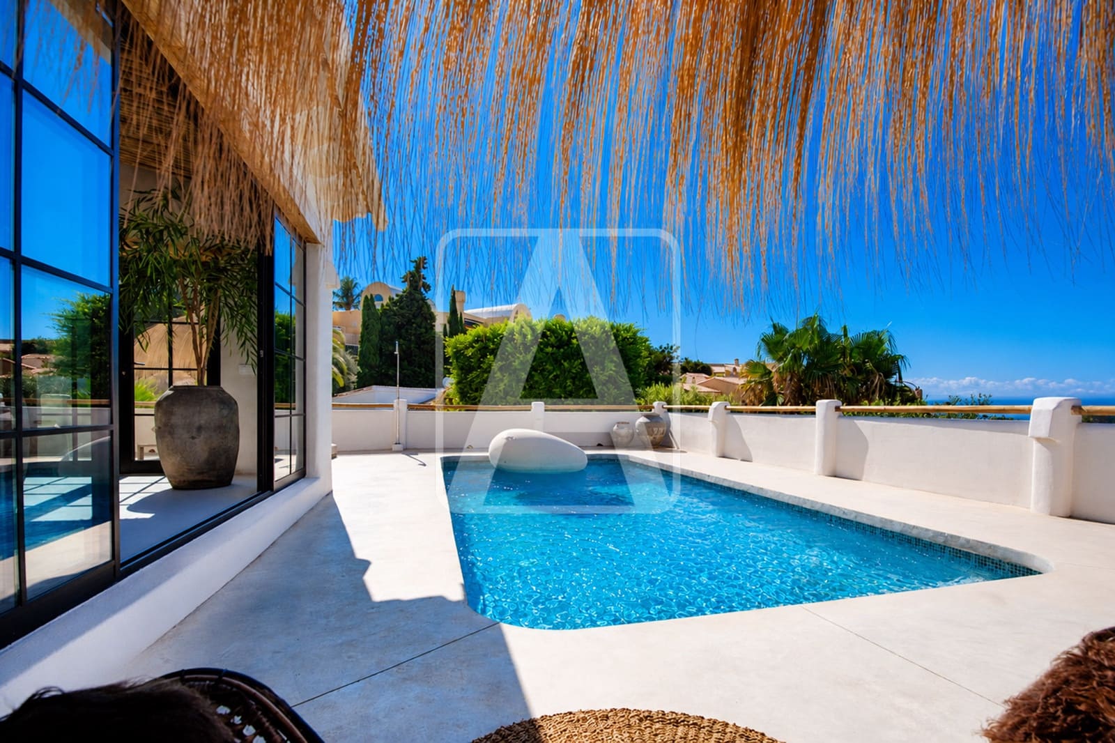 Chalet de 3 habitaciones en Benissa en venta con garaje - 2.495.000 € (Ref: 9976658)