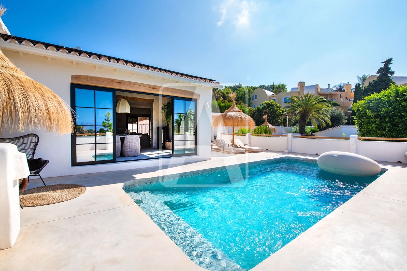 Chalet de 3 habitaciones en Benissa en venta con garaje - 2.495.000 € (Ref: 9976658)