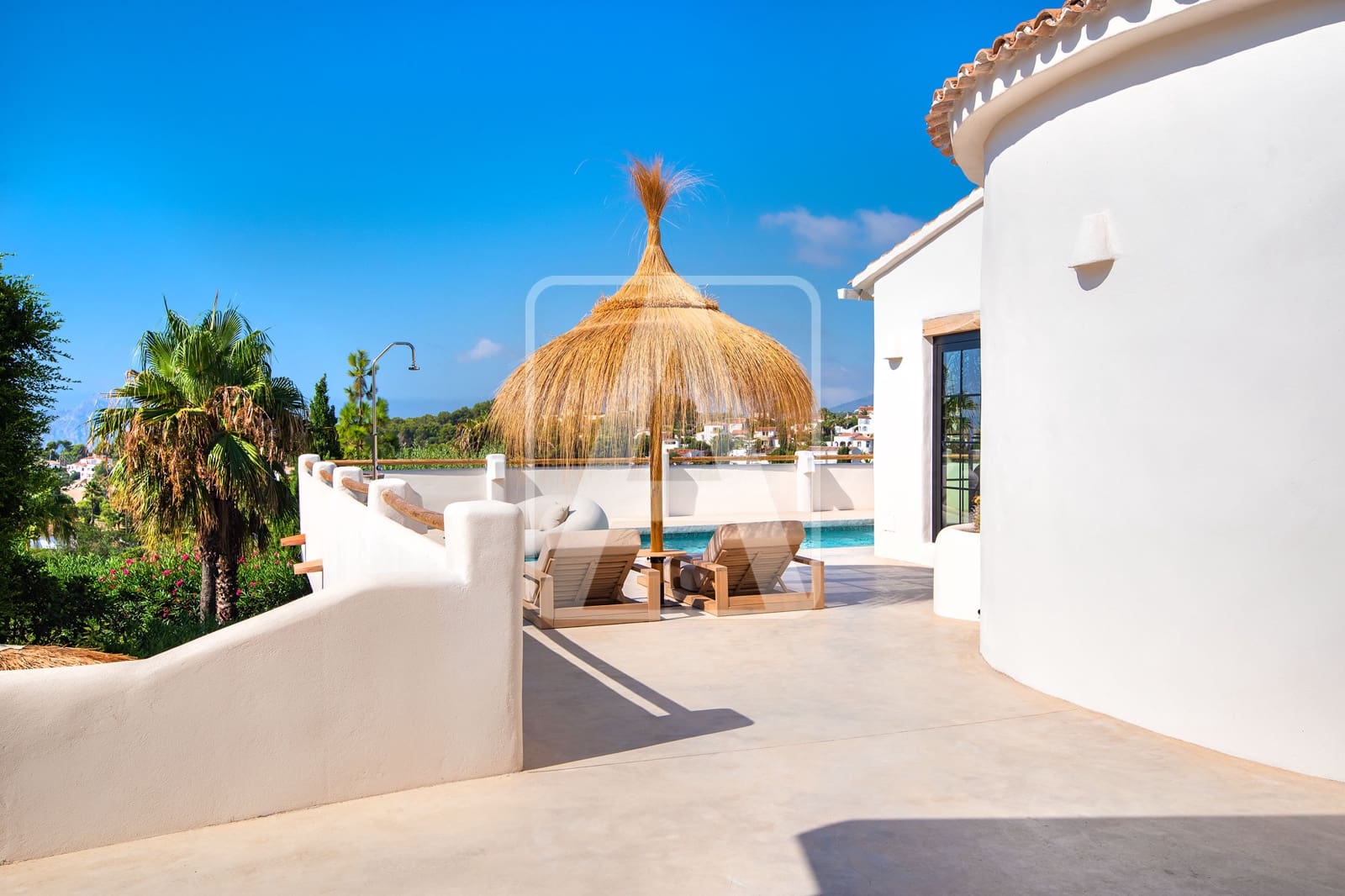 Chalet de 3 habitaciones en Benissa en venta con garaje - 2.495.000 € (Ref: 9976658)