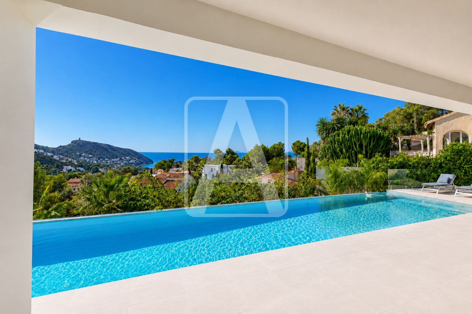 4 soverom Villa til salgs i Moraira med svømmebasseng garasje - € 1 950 000 (Ref: 9984078)