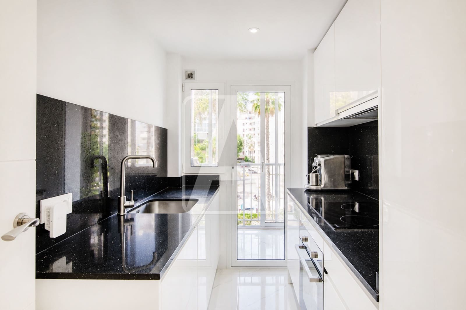 2 sypialnia Apartament na sprzedaż w Calpe / Calp z basenem garażem - 395 000 € (Ref: 9985926)