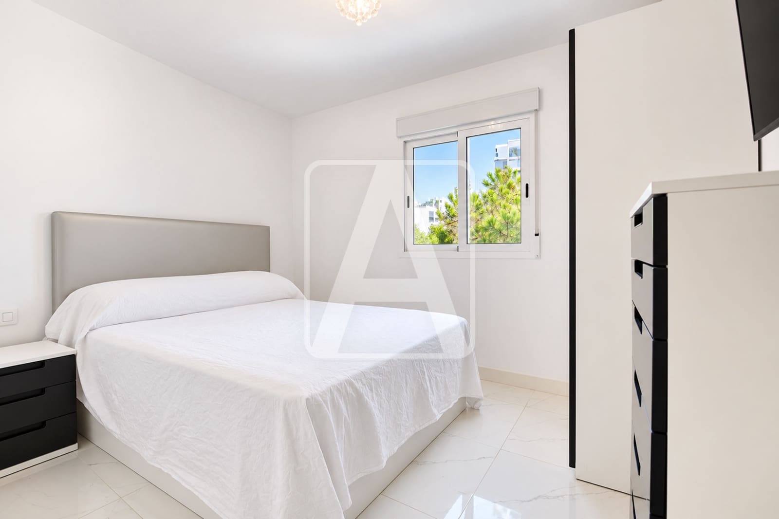 2 sypialnia Apartament na sprzedaż w Calpe / Calp z basenem garażem - 395 000 € (Ref: 9985926)