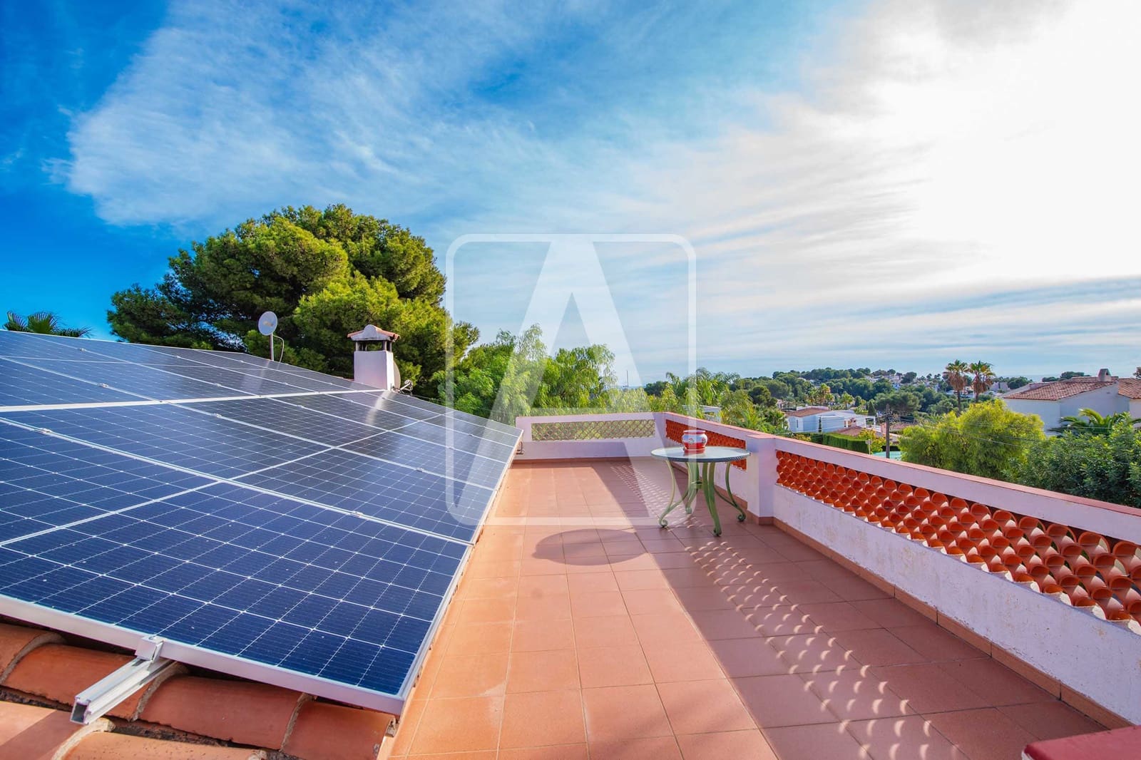 4 soveværelse Villa til salg i Moraira med swimmingpool garage - € 675.000 (Ref: 9994580)