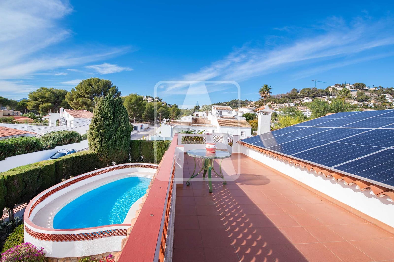 4 soveværelse Villa til salg i Moraira med swimmingpool garage - € 675.000 (Ref: 9994580)